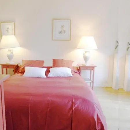Apartment Rue Boileau Paris